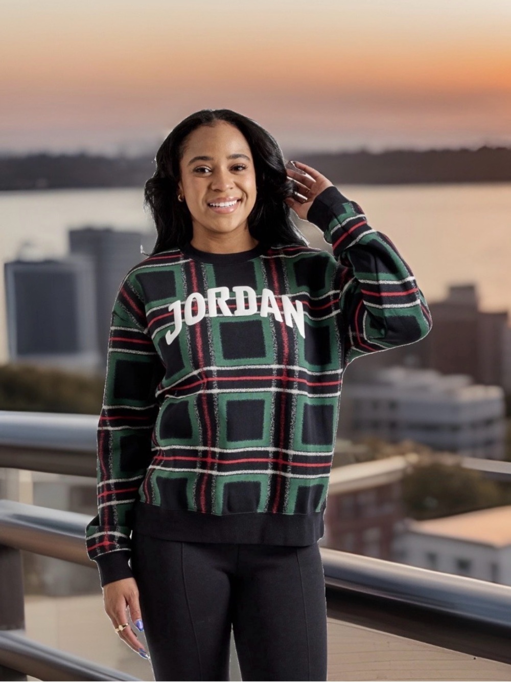 Nike Jordan Brooklyn Fleece Women's Size M Graphic Crew-Neck Sweatshirt. NWT.